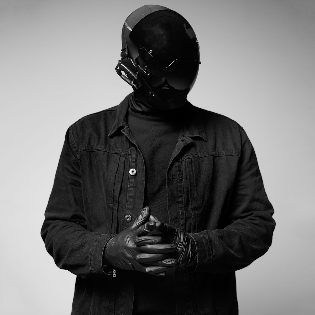 Calligraphy Artist Elscarab: "I didn’t see AI as a threat, but as a tool to elevate my art..."