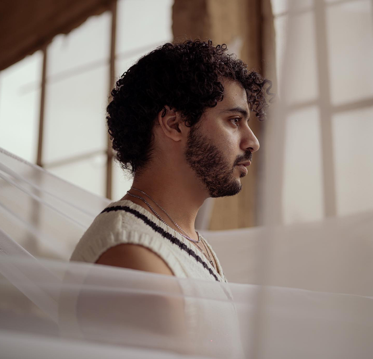 Aley Baracat releases acoustic version of ‘7ob Men Awil Nazra'